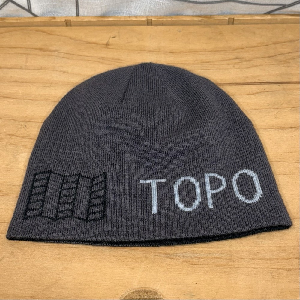 Topo Designs Beanie Hat‎ Mens One Size Charcoal Gray Reversible Knit Outdoor